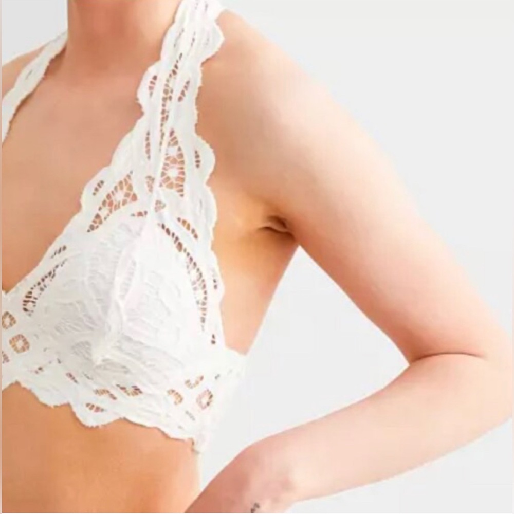 FP Intimately Adella Halter Bra in XS Black - Picture 7 of 8